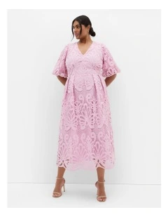 Kylee Embroidered Midi Dress in Soft Rose
