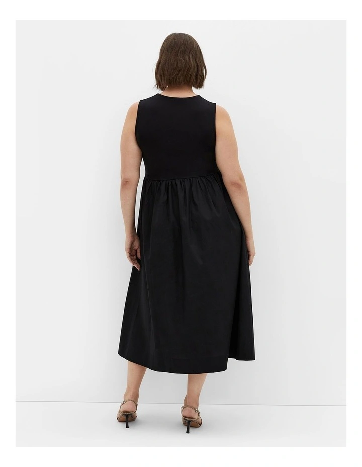 Wren Sleeveless Midi Dress in Black image 2