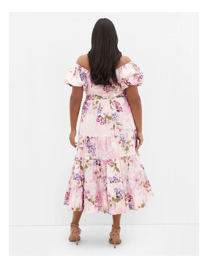 Aliyah Print Midi Dress in Light Pink image 2