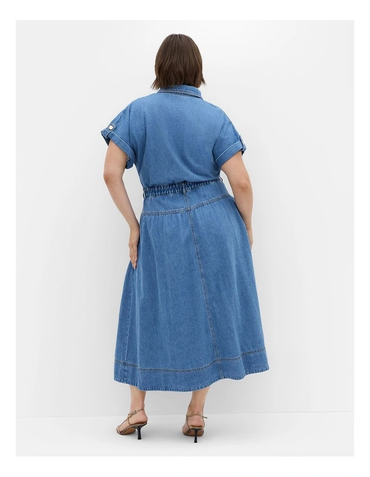 Ari Midi Dress in Denim Light Wash image 2