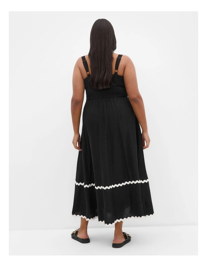 Plus Size Shani Maxi Dress in black image 2