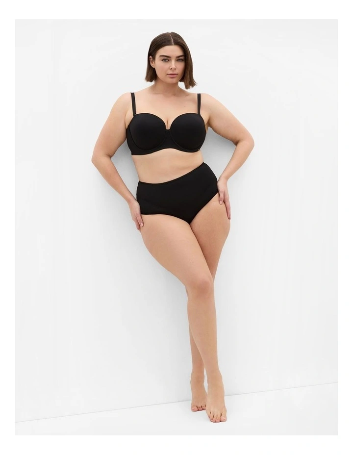 Luxe Microfibre Strapless Bra in Black image 1