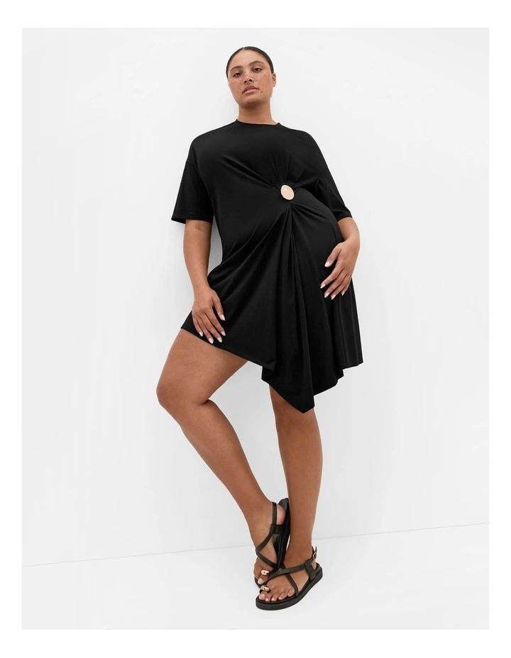 Plus Size Fashion Tee Mini Dress in black image 1