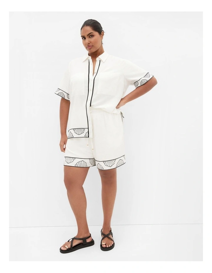 Bianca Border Detail Short in ivory image 1