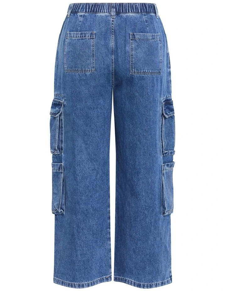Harley Fit Cass Mid Wash Cargo Jean in Blue image 4