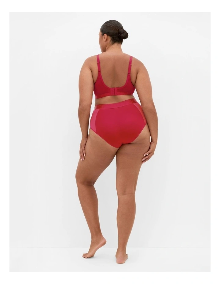 Signature Hi Brief in Shiraz image 2