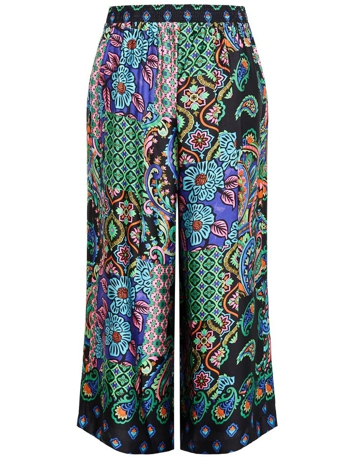 Scarf Print Wide Leg Pant in Black image 3