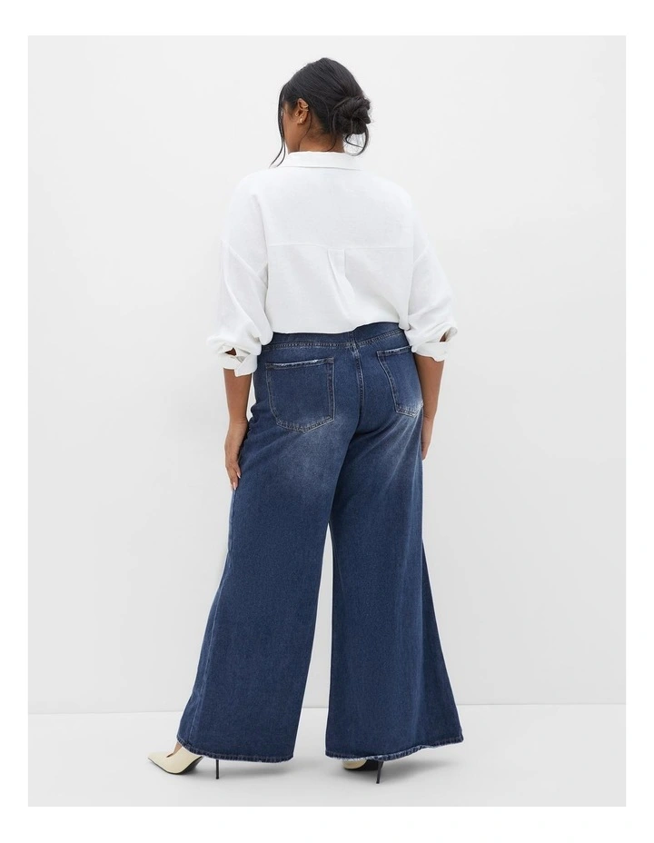Harley Fit Casey Wide Leg Jeans in Mid Wash image 2