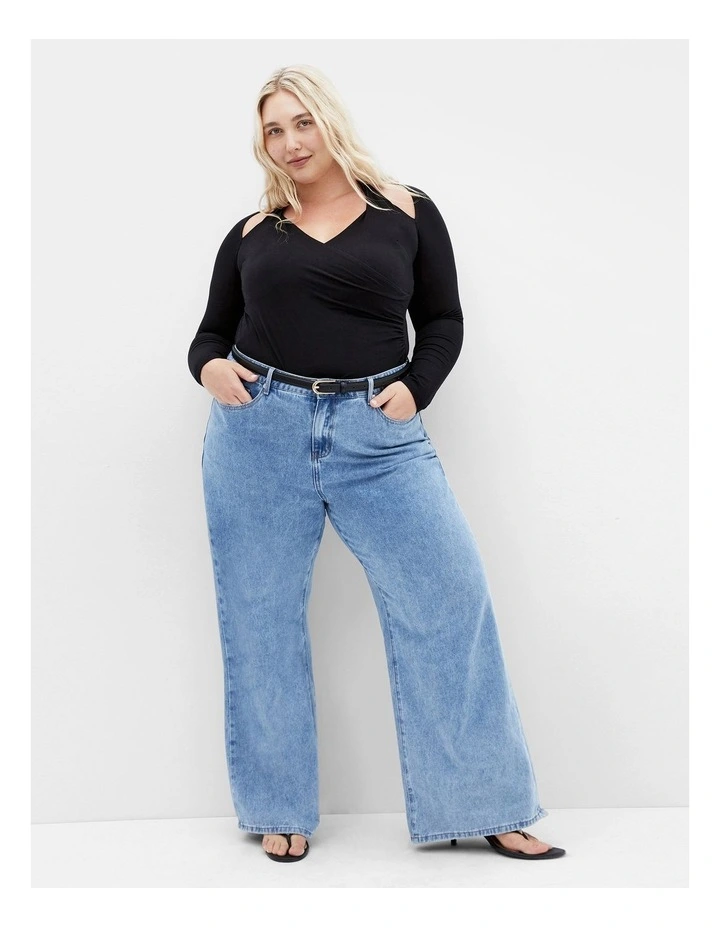 Harley Fit Sara Wide Leg Jeans in Light Denim image 1