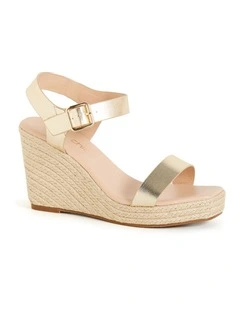 Wide Fit Sarah Wedge in Gold