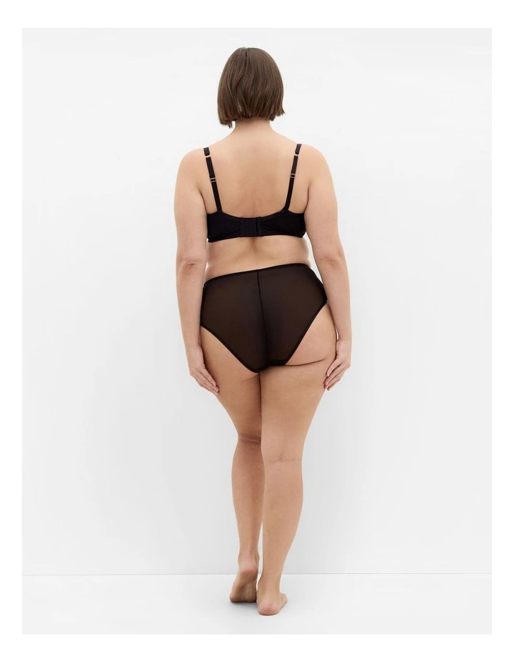 Tabrett Ouvert Shorty in Black image 2