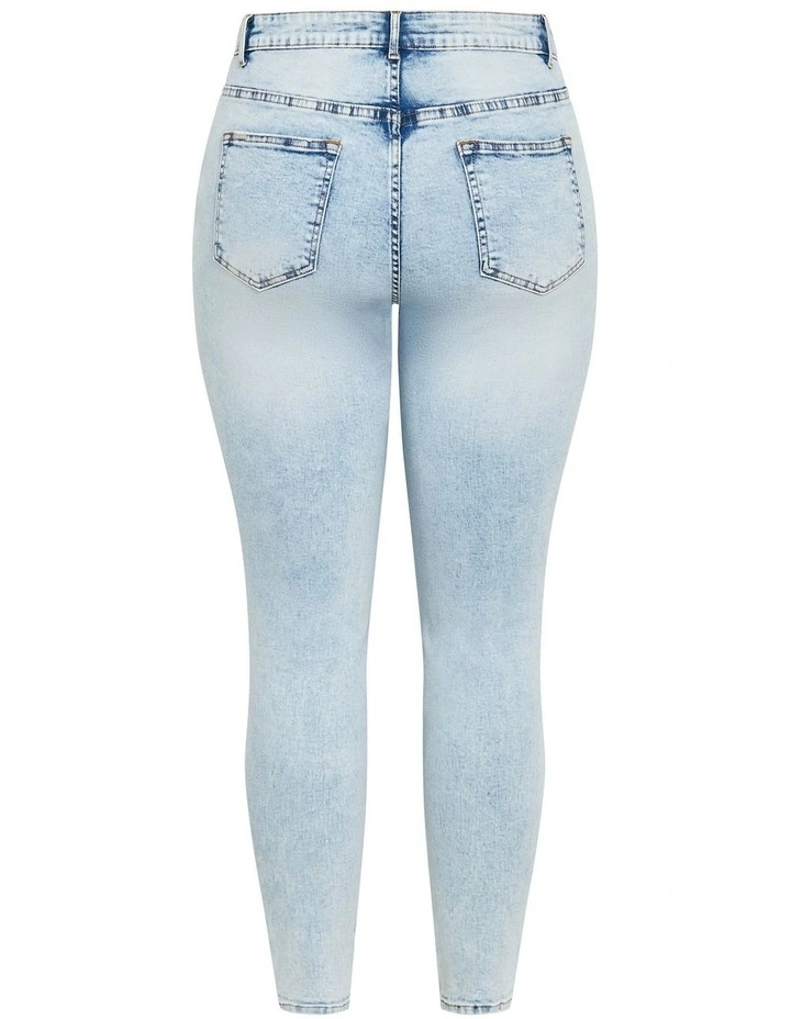 Plus Size Harley Fit Karla Skinny Jeans in Light Wash image 4