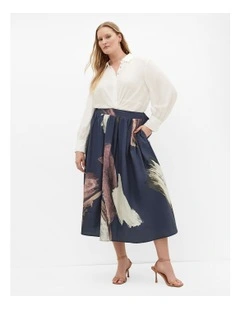 Plus Size Alisha Print Skirt in Navy