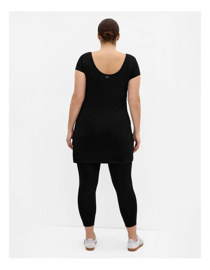 Plus Size Super Longline Top in Black image 2