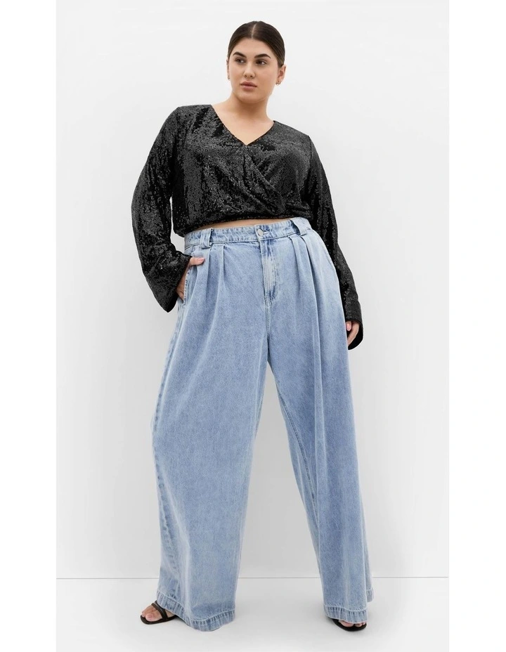 Plus Size Saturn Top in Black image 6