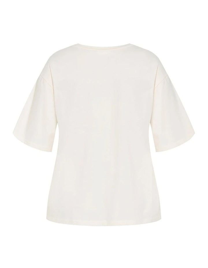Plus Size Oversized Amsterdam Print Tee in Cream image 4