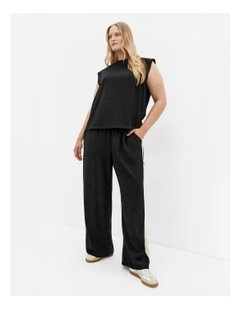 Plus Size Crew Neck Tank in Black