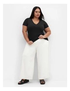 Plus Size Anny V Neck Top in Black