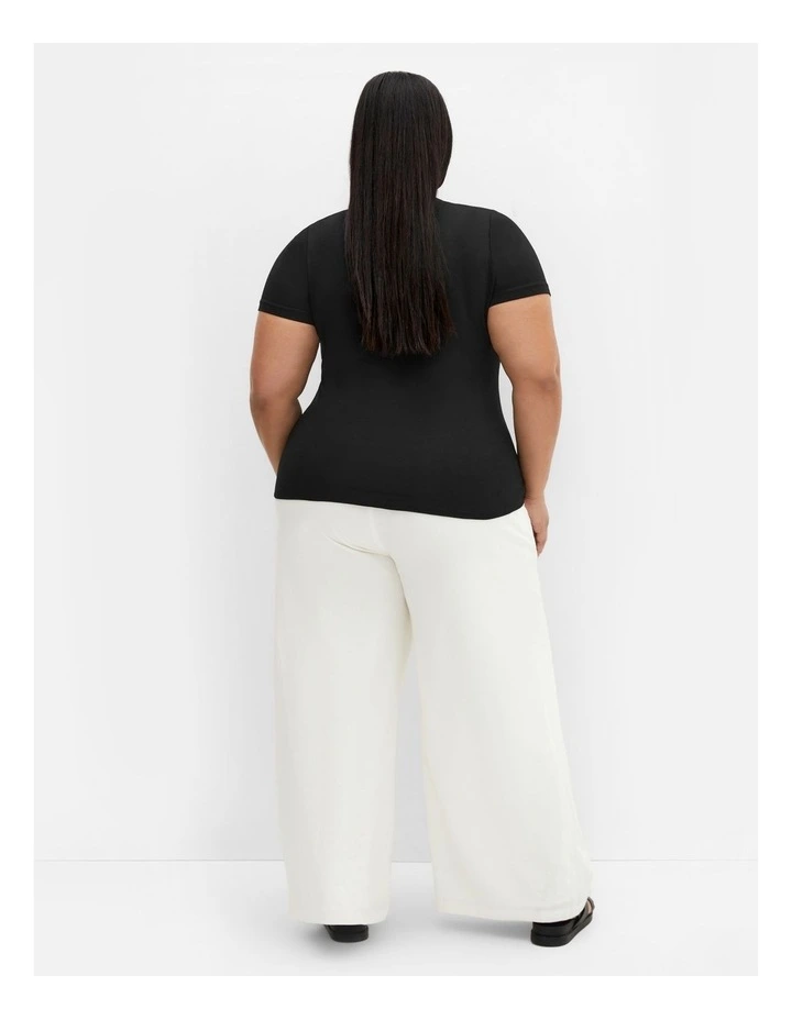 Plus Size Anny V Neck Top in Black image 2