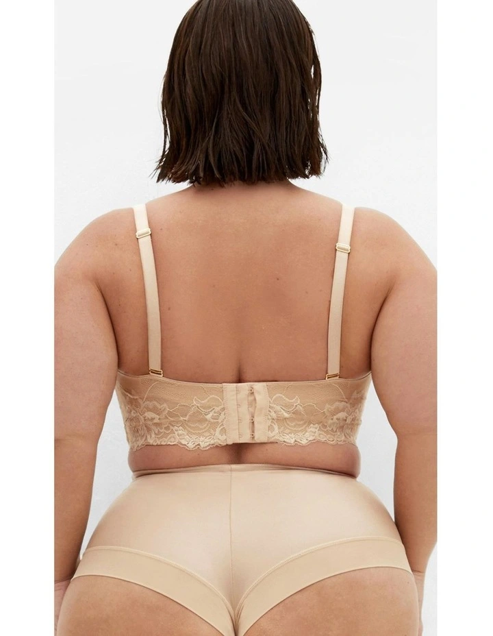 Smooth & Chic Multiway Contour Bra in latte image 3