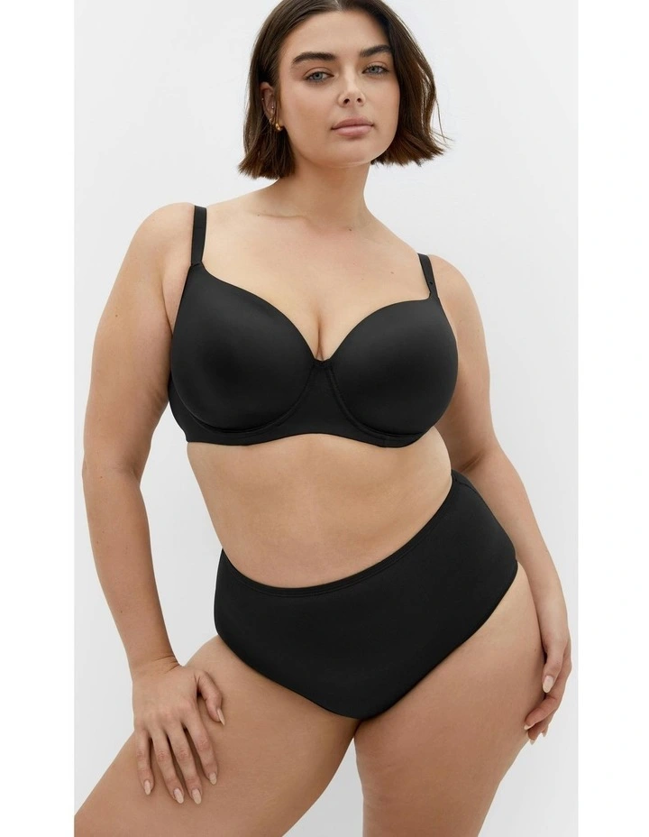 Smooth & Chic T-shirt Bra in Black image 3