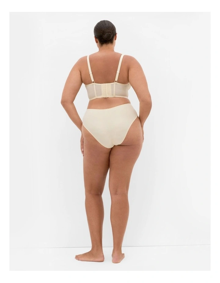 Amelie Underwire Longline Bra in Lemonade image 4