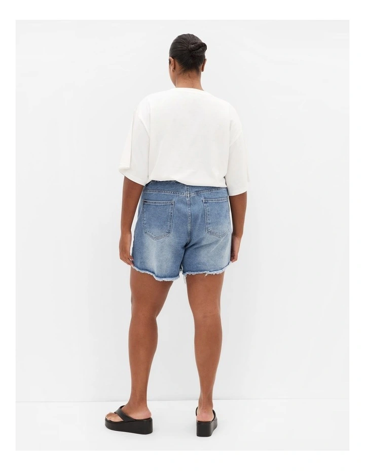 Hannah Rip Denim Short in Mid Wash image 2