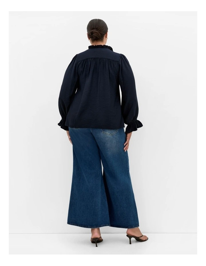 Maree Top in Navy image 2