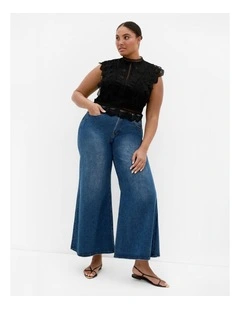 Lucielle Sleeveless Top in Black