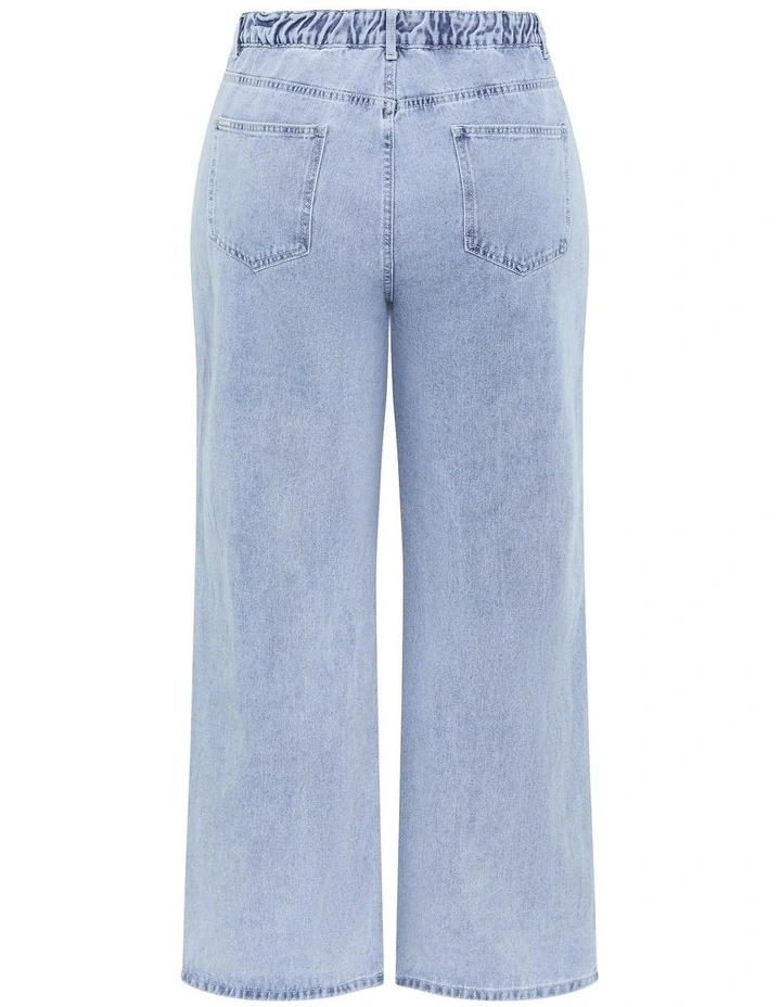 Harley Fit Denim Blues Straight Leg Regular Jean in Light Wash image 4