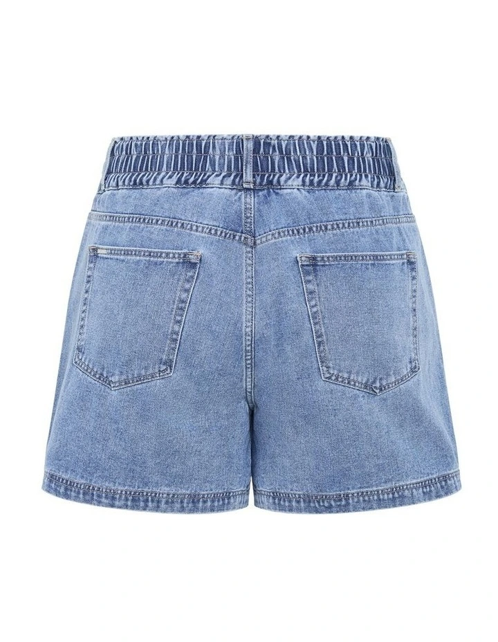 Stretch Waist Denim Short in Mid Wash image 4