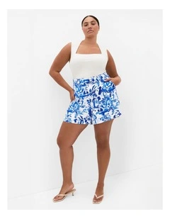 Short in Blue Palm Print