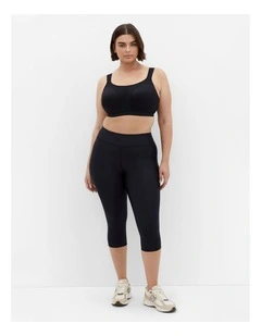 Contour Underwire Sports Bra in Black