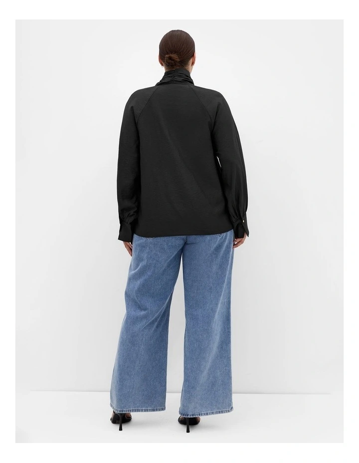 Kelsey Neck Tie Top in Black image 2