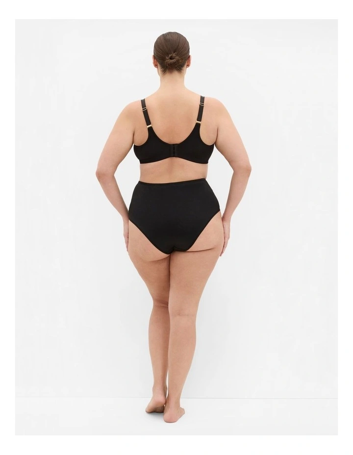 Luxe Microfibre Wireless Bra in Black image 2