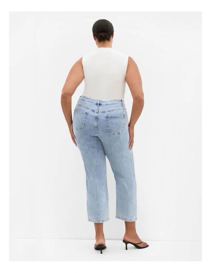 Harley Fit Sass Straight Leg Crop Jeans in Light Wash image 2