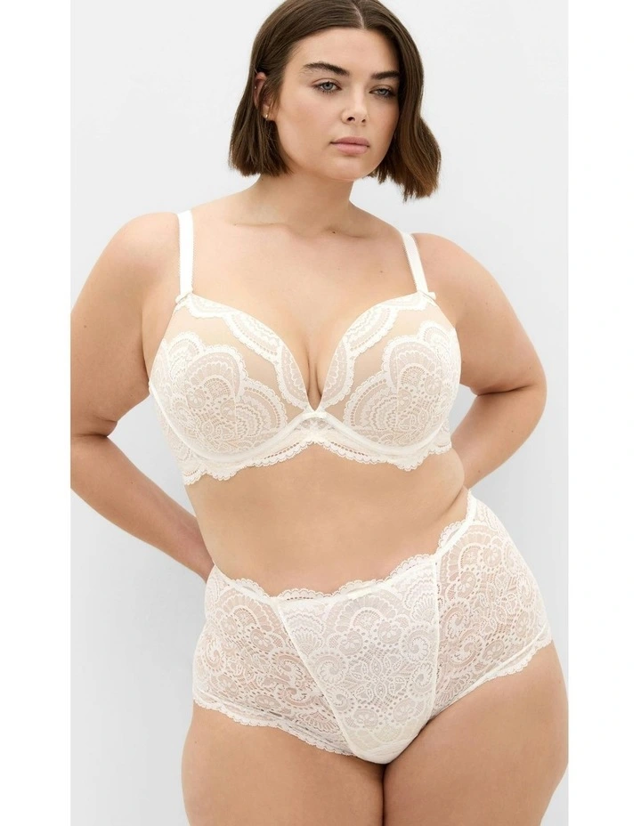 Ophelia Shorty in Ivory image 3