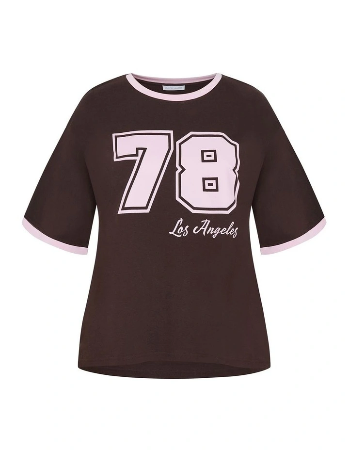 Oversized LA Print Tee in Chocolate image 3