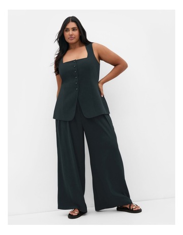 Deep Emerald colour