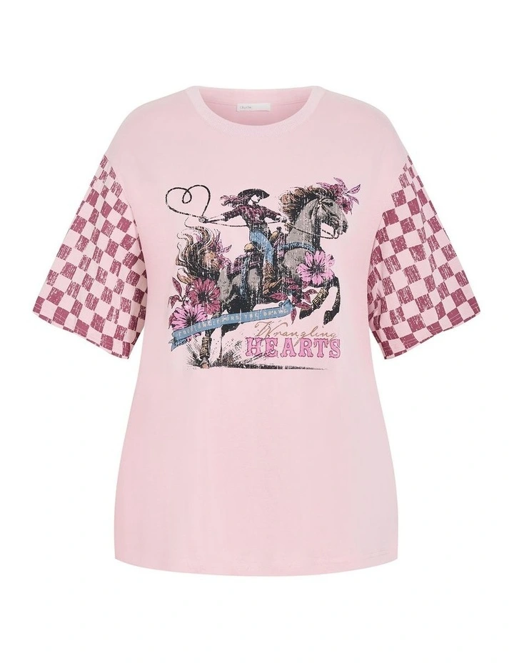 Wrangling Hearts Oversized Tee in Pink image 3