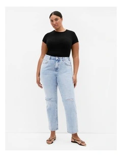 Harley Fit Hanna Straight Leg Regular Jeans in Light Wash