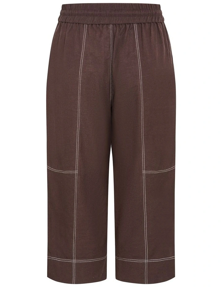 Relaxed Barrel Leg Pant in Espresso image 4