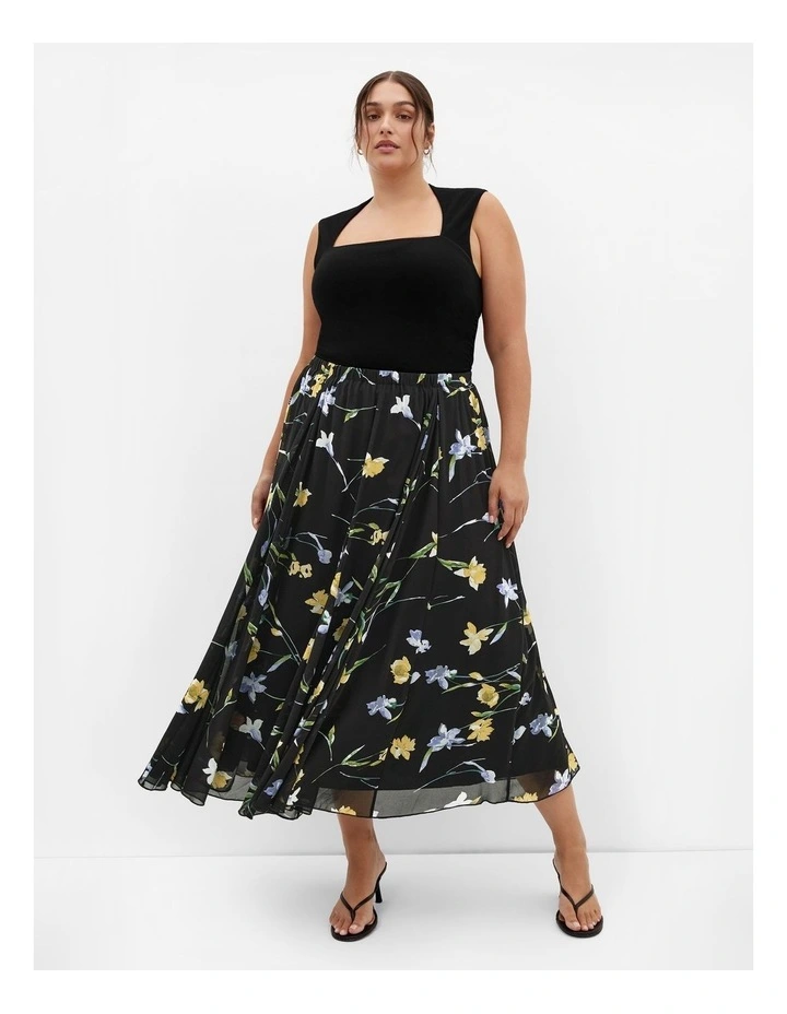 Serene Petal Print Skirt in Black image 1
