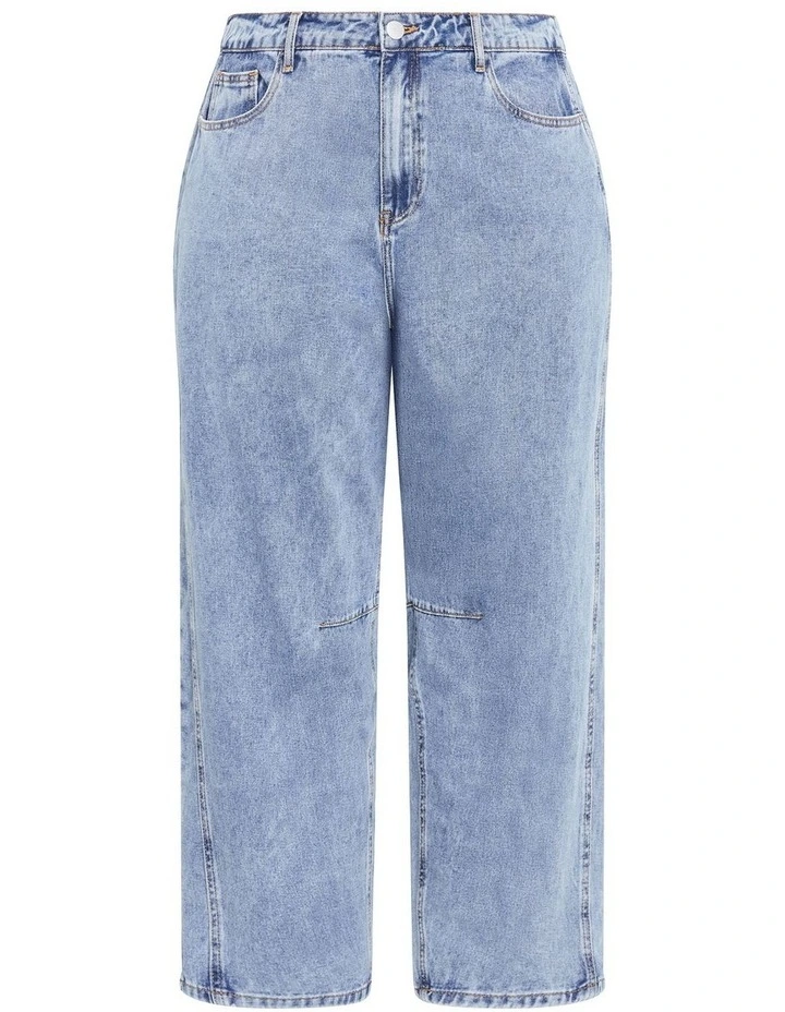 Harley Fit Cassie Barrel Leg Jean in Mid Wash image 3