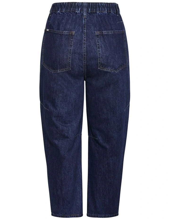 Harley Fit Brooke Barrel Jean in Dark Wash image 4
