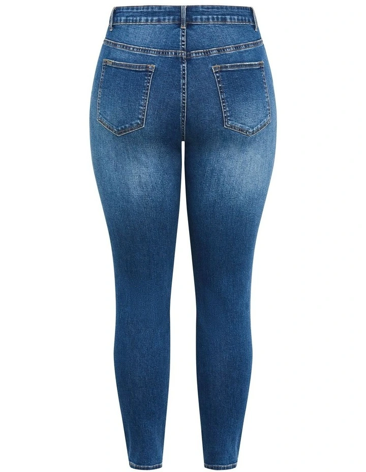 Harley Fit Karla Skinny Jean in Dark Wash image 4