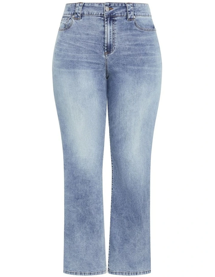 Pia Fit Bootleg Jean in Light Wash image 4