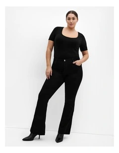 Asha Fit Jasmin Flare Jean in Black