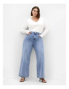 Harley Fit Talia Wide Leg Jean in Light Wash