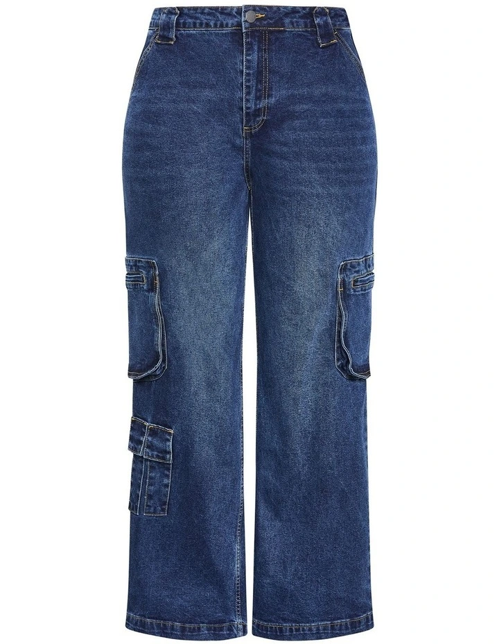 Harley Fit Oaklyn Cargo Short Wide Leg Jean in Dark Wash image 3
